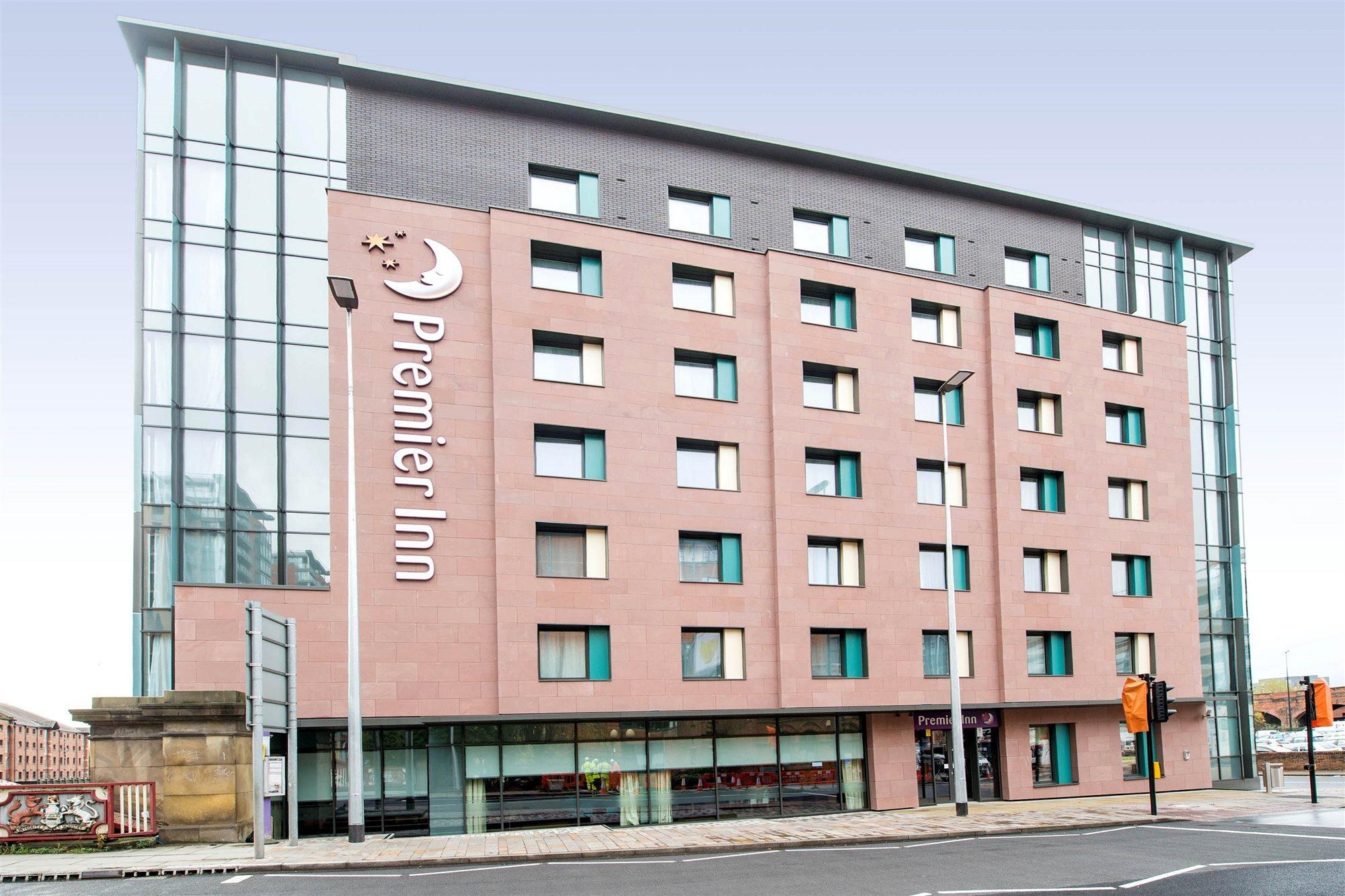 Premier Inn Manchester City Centre Exterior foto